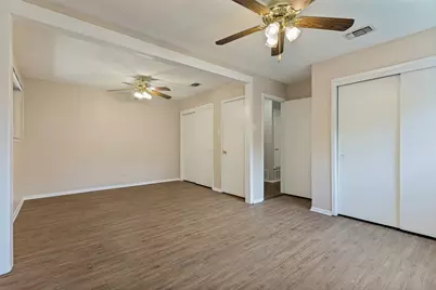 413 Goldfinch Drive, Fort Worth, TX 76108 - Photo 13