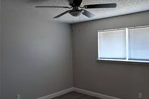 1116 Cindy St, Crowley, TX 76036 - Photo 15