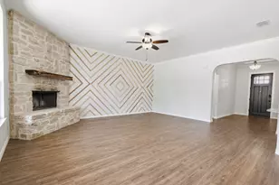 410 Silo Ct, Waxahachie, TX 75167 - Photo 7