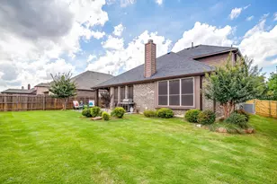 1134 Destrehan Dr, Burleson, TX 76028 - Photo 35