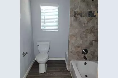801 NW Main Street, Ennis, TX 75119 - Photo 7