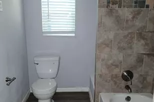 801 NW Main St, Ennis, TX 75119 - Photo 7