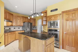 12659 Waltham Dr, Frisco, TX 75035 - Photo 17