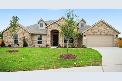 1027 Ella Drive, DeSoto, TX 75115 - Photo 3
