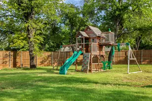 180 Trailing Oaks Dr, Double Oak, TX 75077 - Photo 33