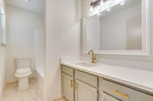 912 Blue Ridge Dr, Burleson, TX 76028 - Photo 15