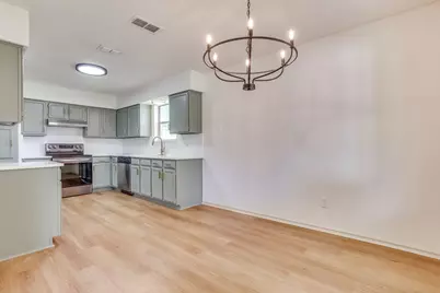 912 Blue Ridge Drive, Burleson, TX 76028 - Photo 7
