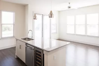 2101 W Rosedale Street #103, Fort Worth, TX 76104 - Photo 1