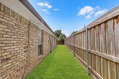 1520 Nettleton Drive, DeSoto, TX 75115 - Photo 29