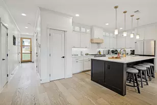 1325 Compton St, Dallas, TX 75203 - Photo 3