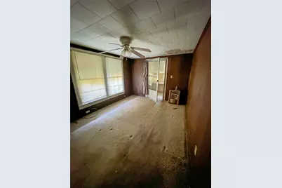 1105 S Donoho Street, Clarksville, TX 75426 - Photo 7