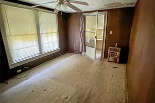 1105 S Donoho St, Clarksville, TX 75426 - Photo 7