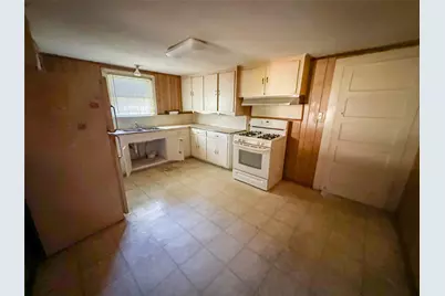 1105 S Donoho Street, Clarksville, TX 75426 - Photo 11