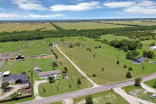 1528 County Rd 697, Farmersville, TX 75442 - Photo 11
