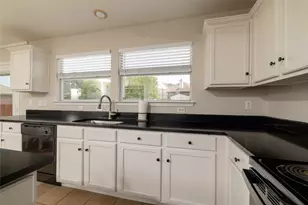 5916 Wisdom Creek Dr, Dallas, TX 75249 - Photo 19
