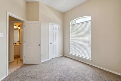 1806 Crosshaven Drive, Lewisville, TX 75077 - Photo 33