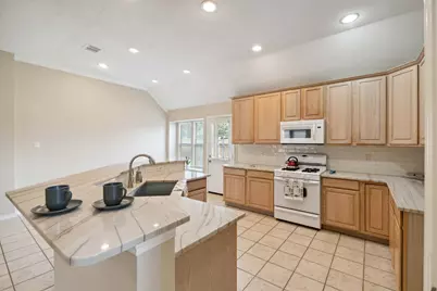 1806 Crosshaven Drive, Lewisville, TX 75077 - Photo 17