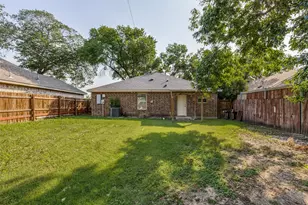 7217 Denton Dr, Dallas, TX 75235 - Photo 21