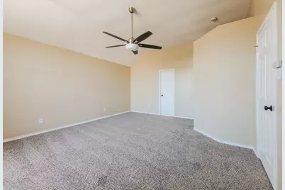 4108 Creekmeadow Drive, Carrollton, TX 75010 - Photo 13