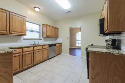 4108 Creekmeadow Drive, Carrollton, TX 75010 - Photo 11
