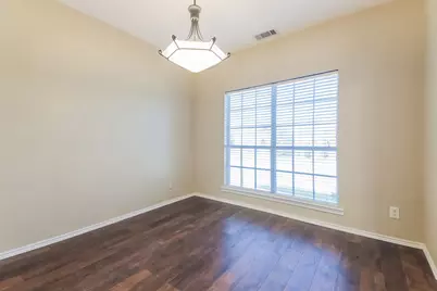 4108 Creekmeadow Drive, Carrollton, TX 75010 - Photo 9