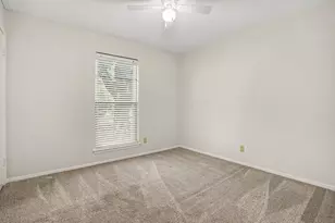 2721 Lucas Dr, Arlington, TX 76015 - Photo 13
