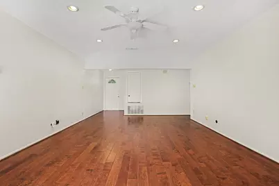 2721 Lucas Drive, Arlington, TX 76015 - Photo 7