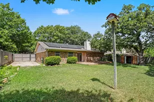 2721 Lucas Dr, Arlington, TX 76015 - Photo 23