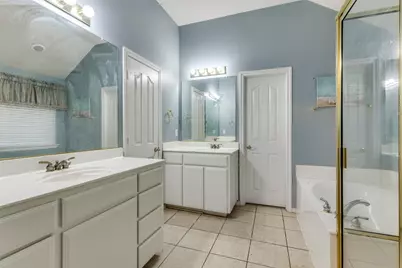 10812 Grayhawk Lane, Fort Worth, TX 76244 - Photo 19