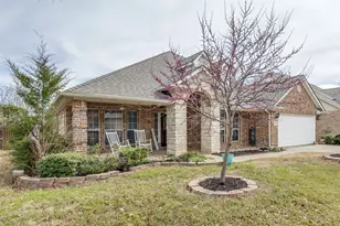 10812 Grayhawk Ln, Fort Worth, TX 76244 - Photo 1