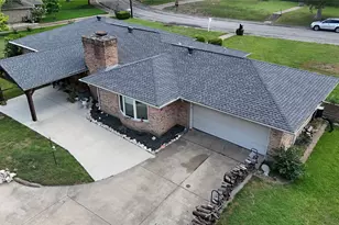 1438 Vicki Ln, Cedar Hill, TX 75104 - Photo 33