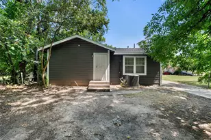 706 E 1st Ave, Corsicana, TX 75110 - Photo 29