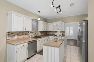 609 Carette Dr, Fort Worth, TX 76108 - Photo 11