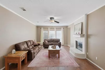 609 Carette Drive, Fort Worth, TX 76108 - Photo 5