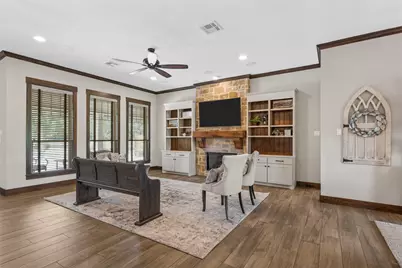 918 Coxs Oak Valley Road, Waco, TX 76705 - Photo 5