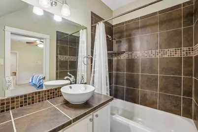 6407 Meadowcrest Lane, Flower Mound, TX 75022 - Photo 25