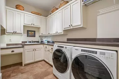 6407 Meadowcrest Lane, Flower Mound, TX 75022 - Photo 17