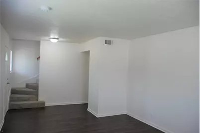 3520 Sunnydale Lane, Denton, TX 76209 - Photo 3