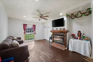 205 Fannin St, Hutchins, TX 75141 - Photo 7