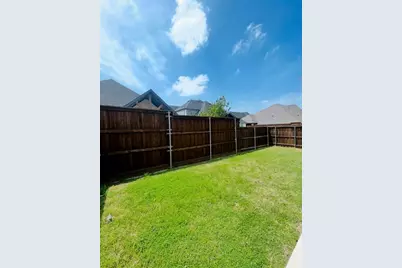 8456 Colburn, The Colony, TX 75056 - Photo 3