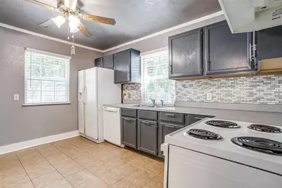 410 W Baylor Street, Weatherford, TX 76086 - Photo 7