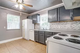410 W Baylor St, Weatherford, TX 76086 - Photo 7