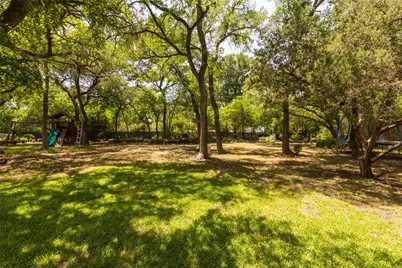 211 Crest Ridge Circle, Lakeside, TX 76108 - Photo 33