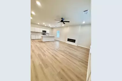 1031 W Coffin, Denison, TX 75020 - Photo 7