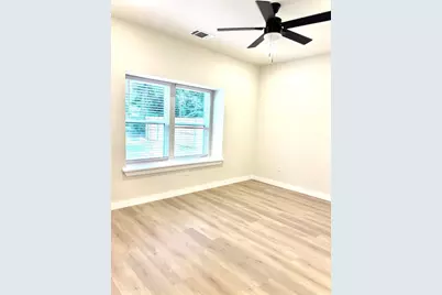1031 W Coffin, Denison, TX 75020 - Photo 17