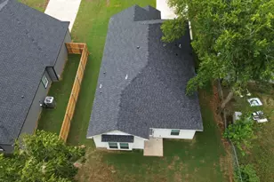 1031 W Coffin, Denison, TX 75020 - Photo 5