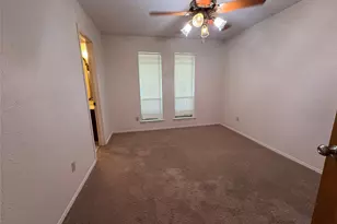 104 Charles St, DeSoto, TX 75115 - Photo 17
