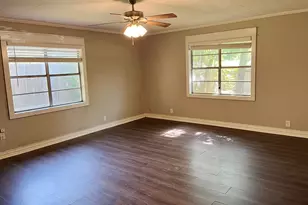 1601 W Bond St, Denison, TX 75020 - Photo 13