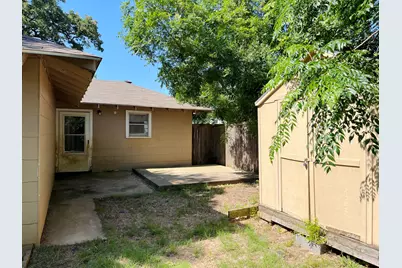 1601 W Bond Street, Denison, TX 75020 - Photo 5