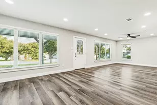 437 Peninsula Dr, Lakewood Village, TX 75068 - Photo 5
